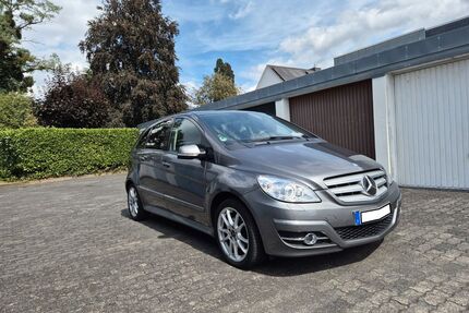 Mercedes-Benz B 200 Gebrauchtwagen