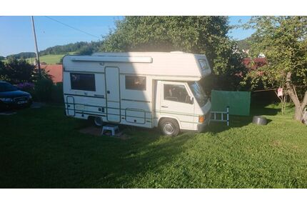 Mercedes-Benz MB 100 Gebrauchtwagen