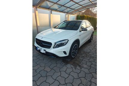 Mercedes-Benz GLA 180 Gebrauchtwagen