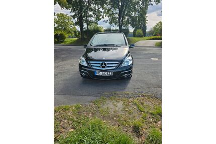 Mercedes-Benz B 200 Gebrauchtwagen