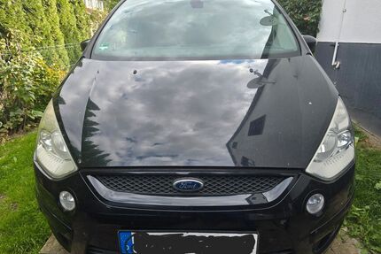 Ford S-Max Gebrauchtwagen