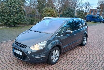 Ford S-Max Gebrauchtwagen
