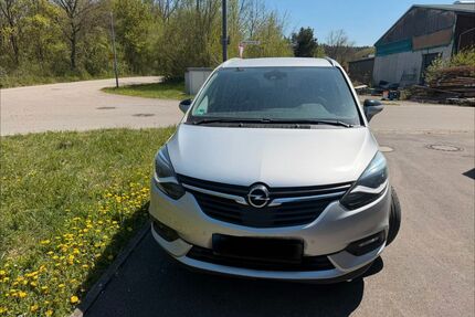 Opel Zafira Tourer Gebrauchtwagen