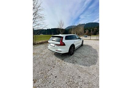 Volvo V60 Cross Country Gebrauchtwagen