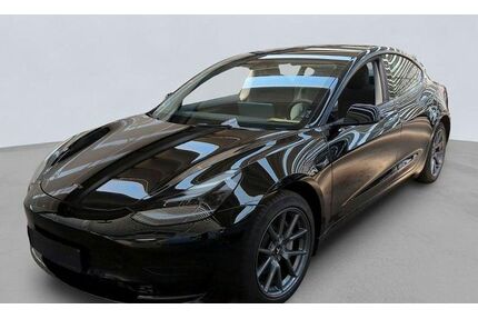Tesla Model 3 Gebrauchtwagen