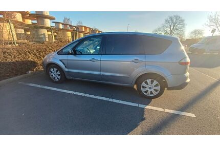 Ford S-Max Gebrauchtwagen