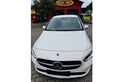 Mercedes-Benz B 180 Gebrauchtwagen