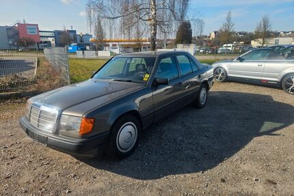 Mercedes-Benz E 260 Gebrauchtwagen