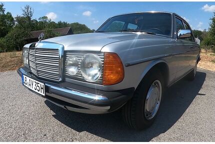Mercedes-Benz 230 Gebrauchtwagen
