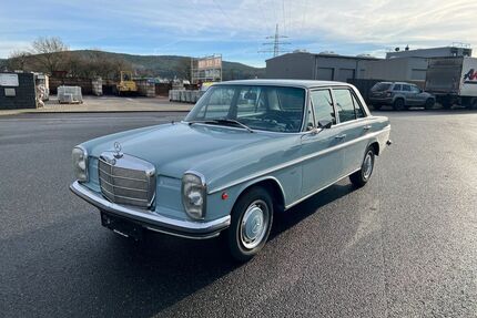 Mercedes-Benz 220 Gebrauchtwagen