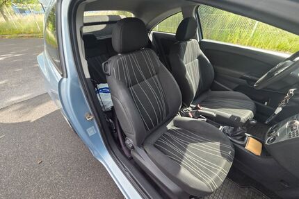 Ford Corsa 