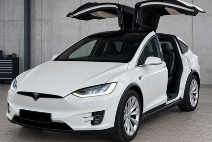 Tesla Model X Gebrauchtwagen