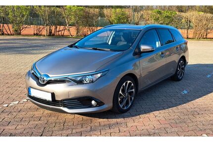 Toyota Auris Touring Sports Gebrauchtwagen