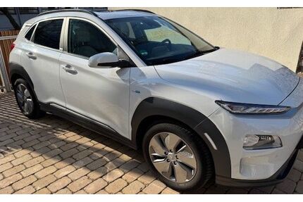 Hyundai KONA Elektro Gebrauchtwagen