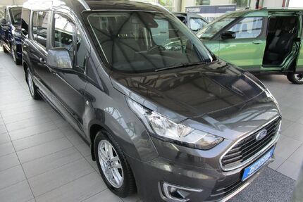 Ford Grand Tourneo Gebrauchtwagen
