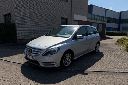 Mercedes-Benz B 180 Gebrauchtwagen