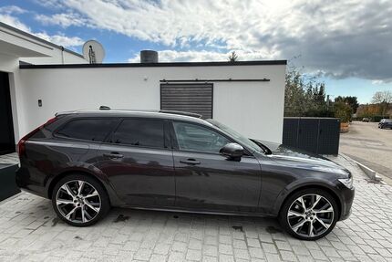 Volvo V90 Cross Country Gebrauchtwagen