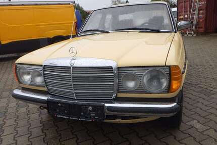 Mercedes-Benz 240 Gebrauchtwagen