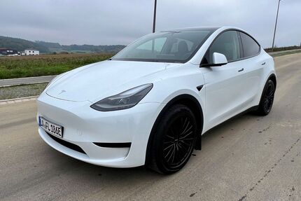Tesla Model Y Gebrauchtwagen