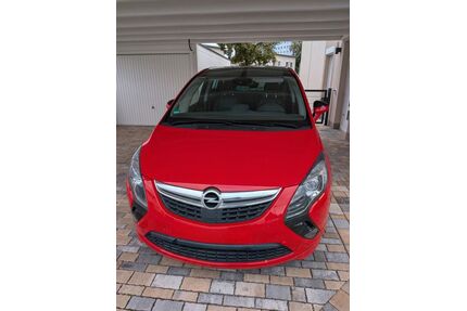 Opel Zafira Tourer Gebrauchtwagen