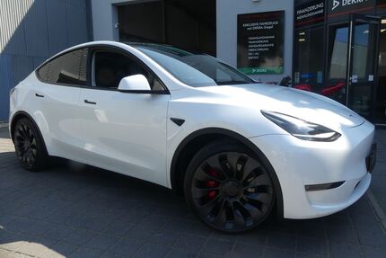 Tesla Model Y Gebrauchtwagen