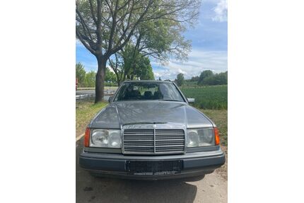 Mercedes-Benz 230 Gebrauchtwagen