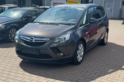 Opel Zafira Tourer Gebrauchtwagen