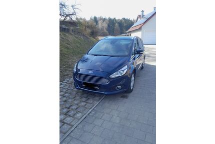 Ford S-Max Gebrauchtwagen
