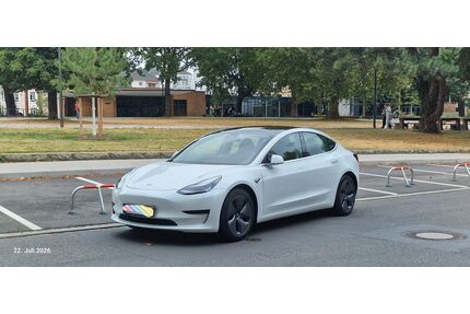 Tesla Model 3 Gebrauchtwagen