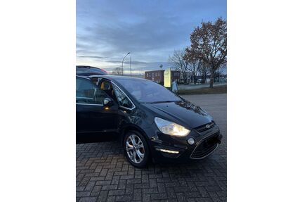 Ford S-Max Gebrauchtwagen