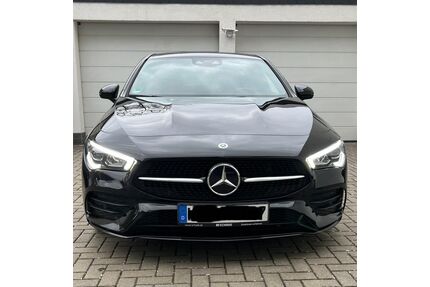Mercedes-Benz CLA 200 Shooting Brake Gebrauchtwagen