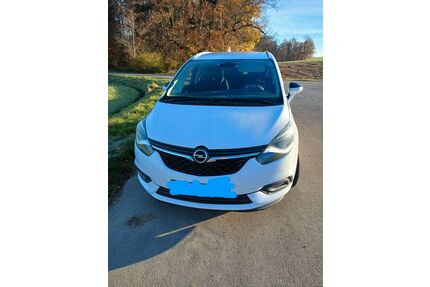 Opel Zafira Tourer Gebrauchtwagen