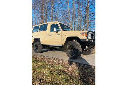 Toyota Land Cruiser Gebrauchtwagen