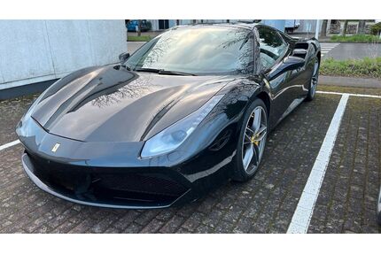 Ferrari 488 Spider Gebrauchtwagen