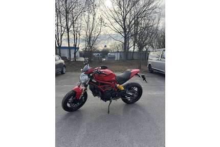 Ducati Monster 797 Gebrauchtwagen
