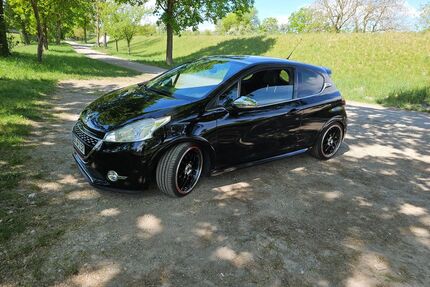 Peugeot 208 Gebrauchtwagen