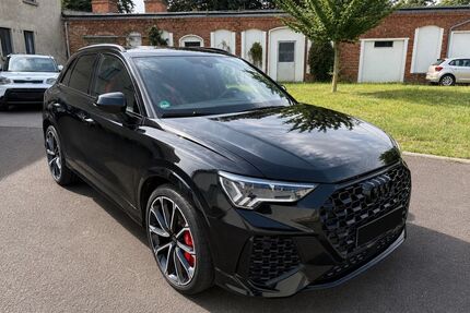 Audi RSQ3 Gebrauchtwagen