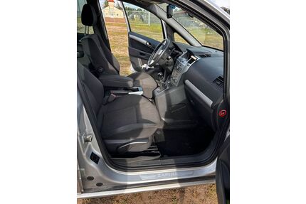 Opel Zafira Gebrauchtwagen