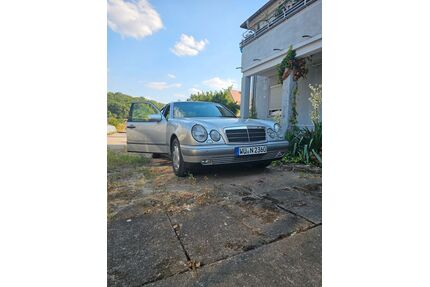 Mercedes-Benz 320 Gebrauchtwagen