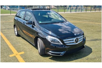 Mercedes-Benz B 180 Gebrauchtwagen