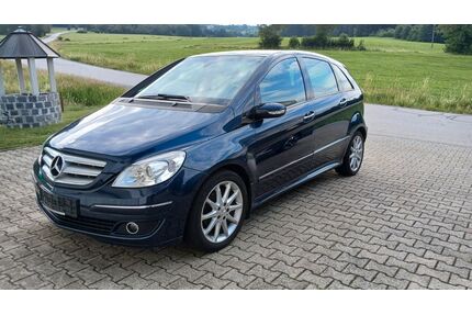 Mercedes-Benz B 200 Gebrauchtwagen