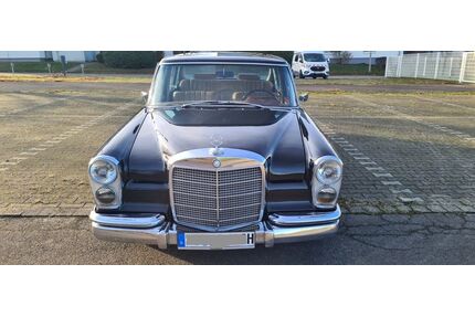 Mercedes-Benz 600 Gebrauchtwagen