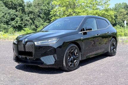 BMW iX Gebrauchtwagen
