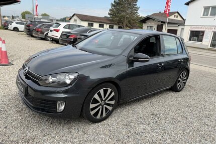 VW Golf GTD 2.0 TDi DSG 1.Hand Multifunktion Gebrauchtwagen