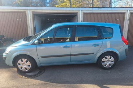 Renault Grand Scenic Gebrauchtwagen