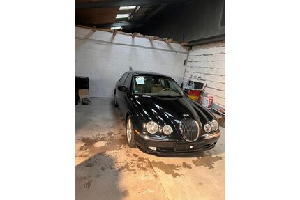 Jaguar S-Type Gebrauchtwagen