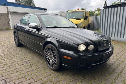 Jaguar X-Type Gebrauchtwagen
