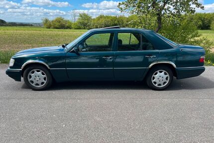 Mercedes-Benz E 220 Gebrauchtwagen