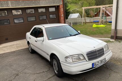 Mercedes-Benz C 180 Gebrauchtwagen
