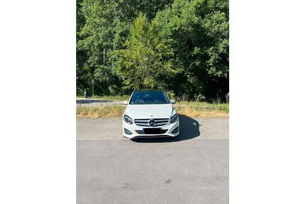 Mercedes-Benz B 220 Gebrauchtwagen